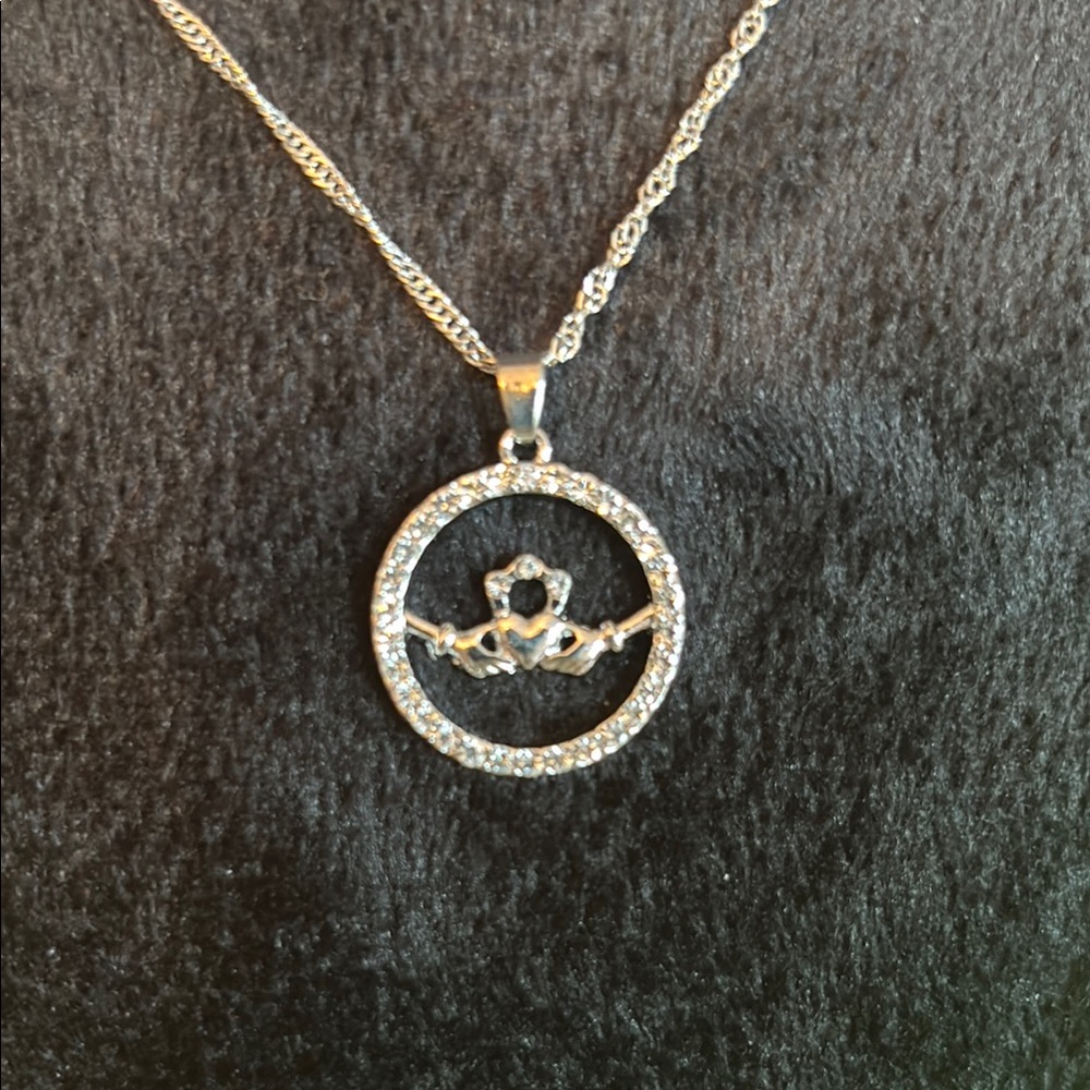 Sparkly Silver Claddagh Necklace
